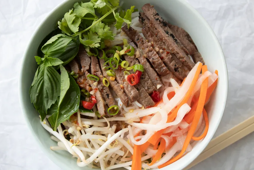 grilled beef noodles